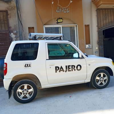 Mitsubishi mini Pejaro 2015 660cc automatic 4×4 first owner