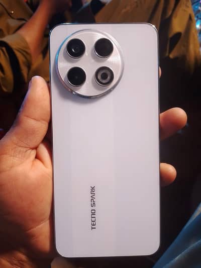 Tecno spark30pro original condishion