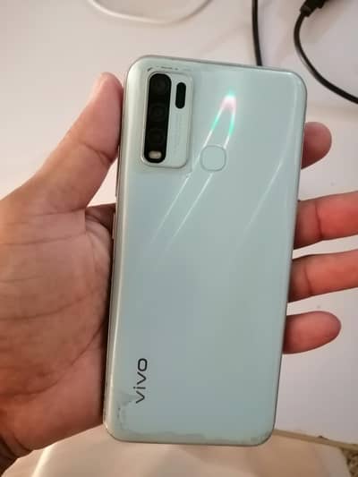 VivoY30 , 128/4, Box+ Charger