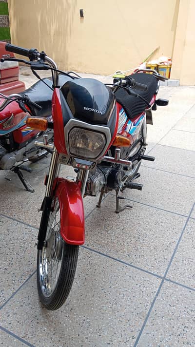 Honda CD 70 Dream for sale