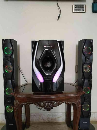 Audionic RB 105 camplite box all assers Bluetooth+Aux+2mic spotted