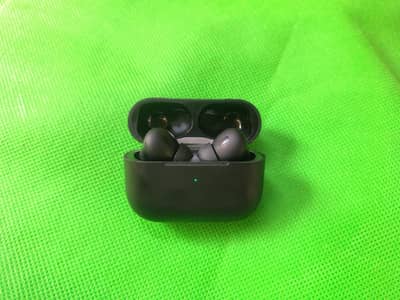 PRO 2 AIRPODS BLACK (H. D - FREE) PRIZE 1200 WITH OUT BOX HI-FI SOUND
