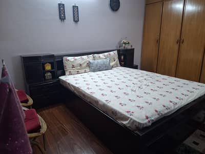 Bed with Dressing and side table