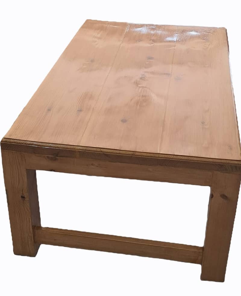 CAFFEE TABLE / CENTER TABLE 1