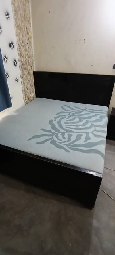 King Size Bed Set With Mattress