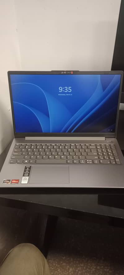 Lenovo ideapad slim 3