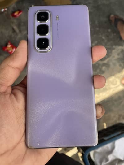 8 plus 8 256gb condition 10 by 10