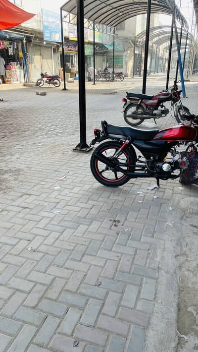 Cafe Racer Bike
