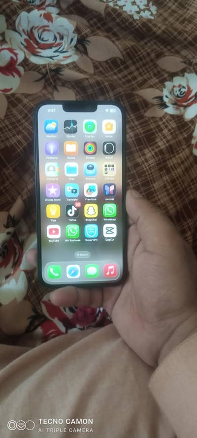 Iphone 13 NEW Condition