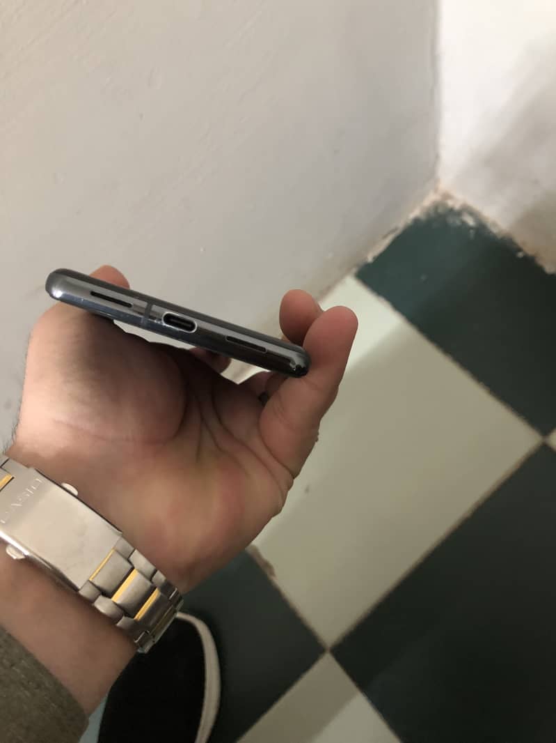 Google Pixel 7 pro 3