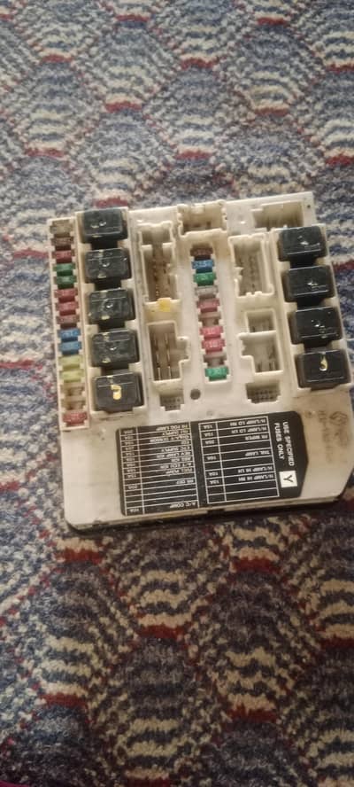 Nissan tidda 2007 controller & piuse box