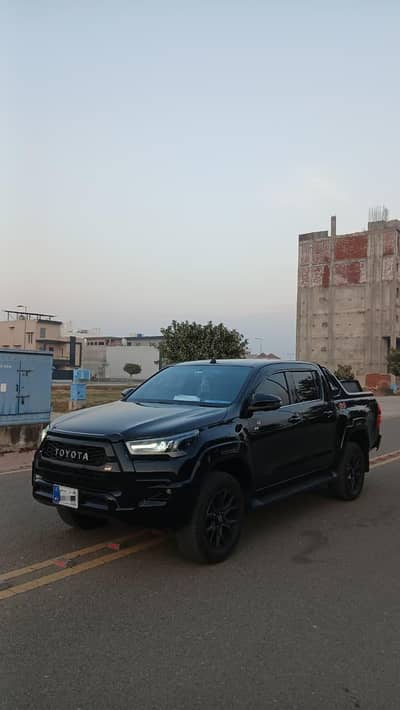 Toyota Hilux Revo GR-S