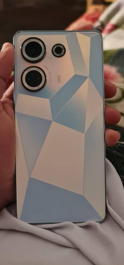 Techno Camon 20 With Box and Chargee