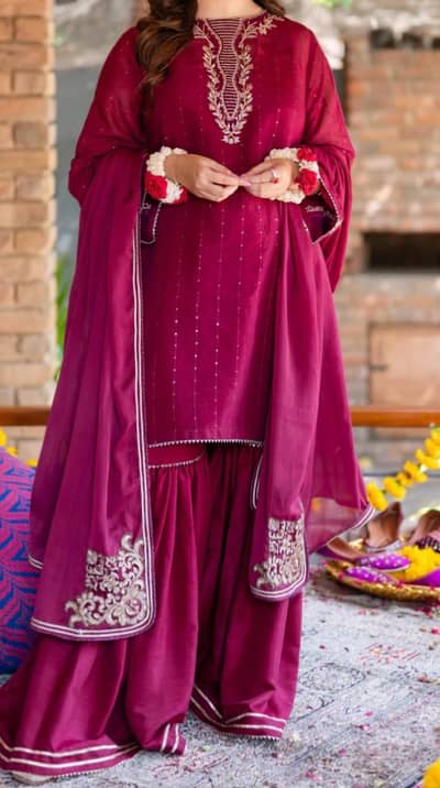 Elegant Maroon Embroidered Dress (Barely Used – Like New)