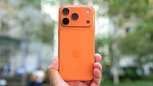 iphone 17promax cosmic orange