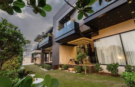 EXCLUSIVE 2 KANAL DESIGNER MANSION | PRIME LOCATION | DHA PHASE 3