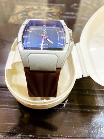 Men Watch