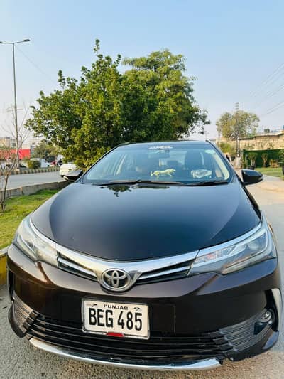 Toyota Corolla Altis Grande CVT-i 1.8 2017 | Corolla Grande 2017