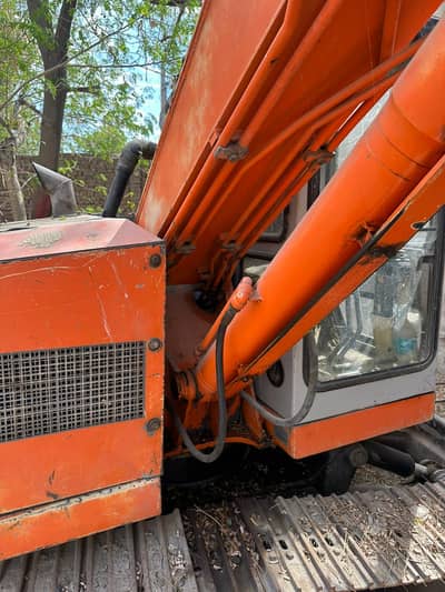 Hitachi Ex 60 URG