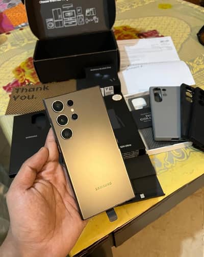 Samsung Mobile S24 Ultra with box 12gb 512  My WhatsApp 032567,35,466