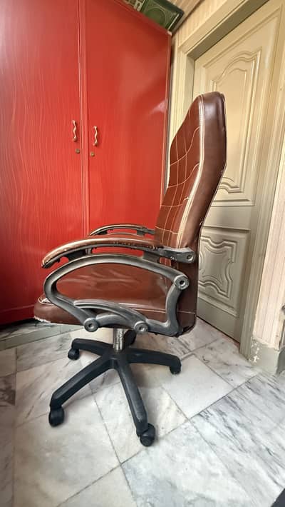 Leather Office Boss Chair