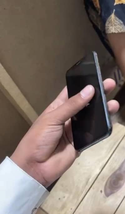 Iphone xs 256 non pta     72 health. all genuine phone