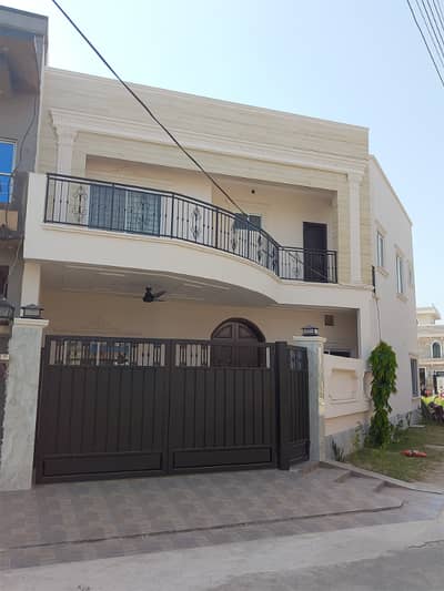7.16 Marla House For Sale In Bismillah Housings Scheme Lahore Corner Facing Park