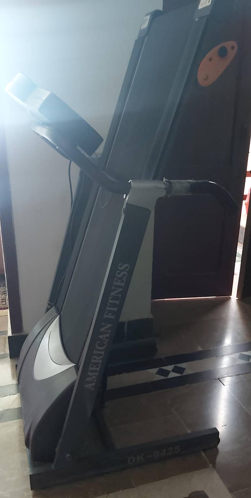 Treadmill -Running machine 1