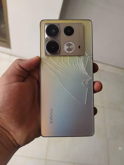 Infinix note 40 8/256 urgent sale 03033103752