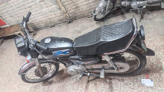 Honda 125 cc model 2014 0//3///3//9//4//0//8///0///8//8//8//