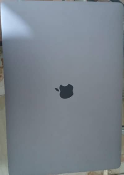 MacBook pro 16 Inch (Intel) 16gb/ltb