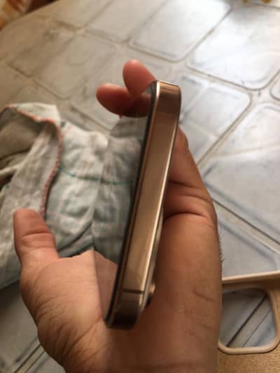 16 pro max 256 water pack battery health 93