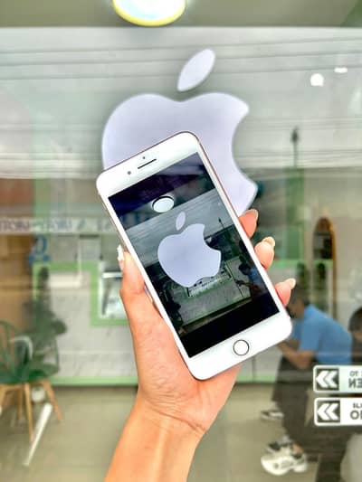 Iphone 7puls 128 GB my WhatsApp number 0370-36-59-905