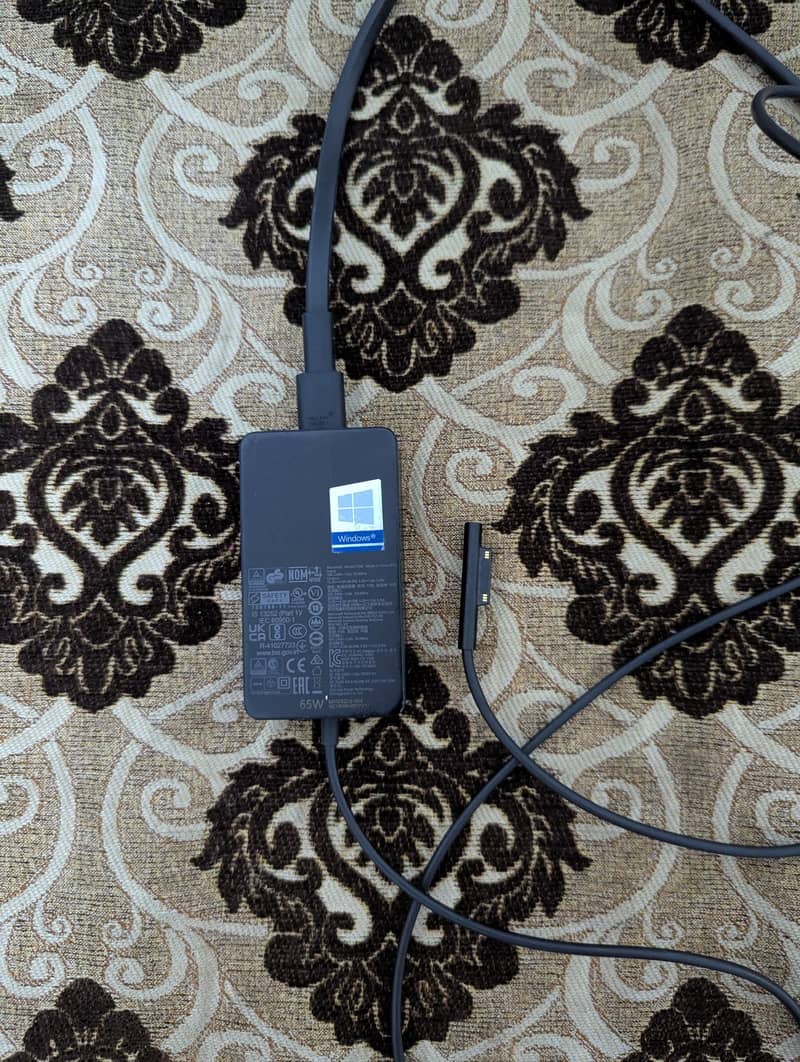 Microsoft Surface 4 7