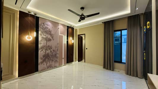 10 Marla Modern Design House Available For Sale