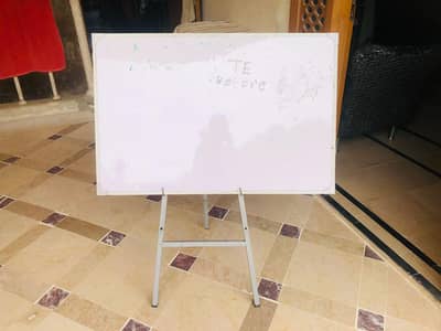 White board with sturdy stand