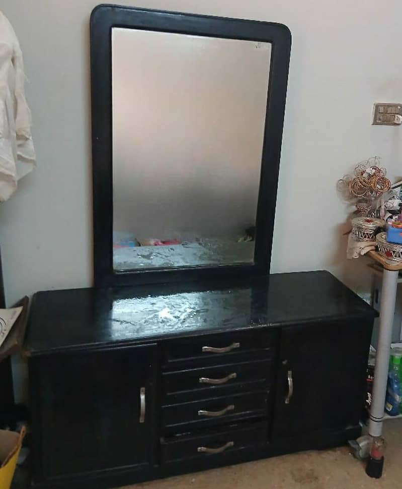 Solid Sheesham Wood dressing table 1