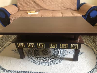 Wooden center table for drawing room contact whatsapp 03150719734