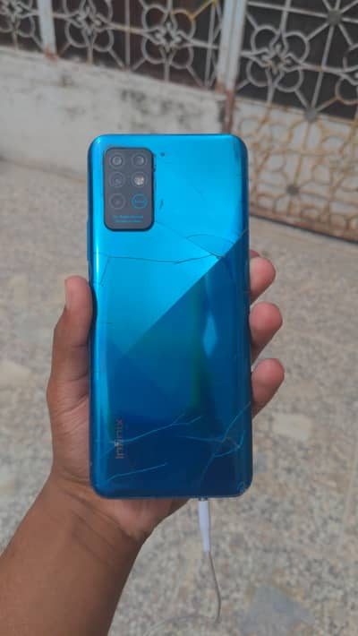 Infinix note 8 6/128