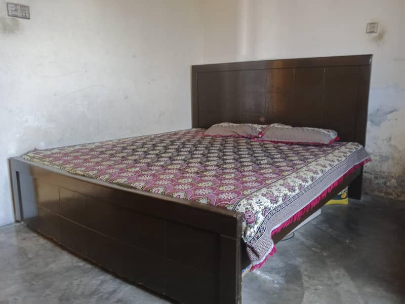 Double bed + single bed 0