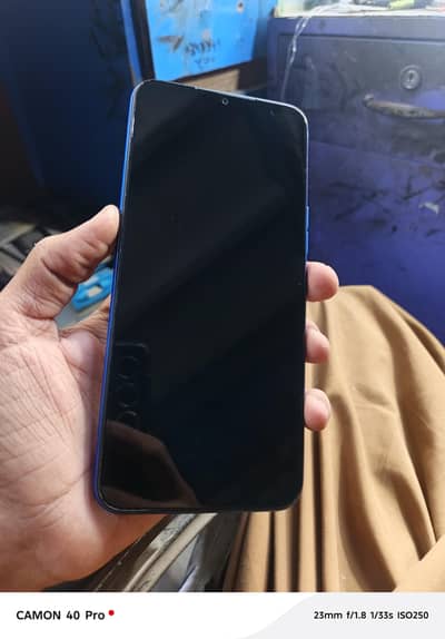 TECNO SPARK 8C 4+2 RM 128 STORE