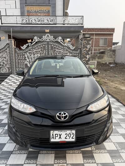 Toyota Yaris Sedan GLI CVT 1.3