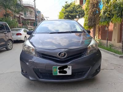 Toyota vitz 2011 / 2014