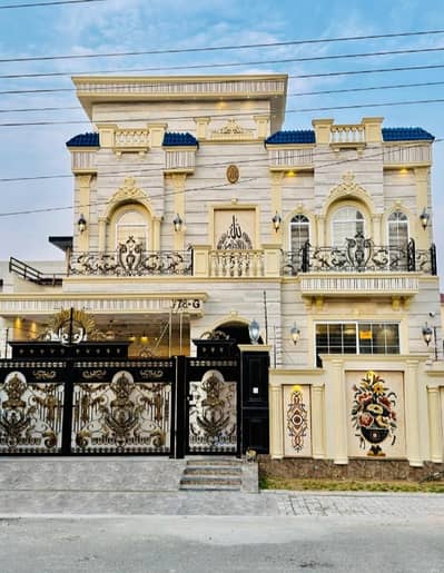 10 Marla Ultramodern House For Sale On Prime Location 80feet Road