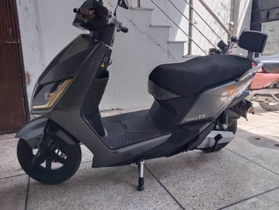 YADEA T5 electric Scotty international brand