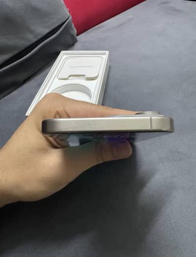 iphone 15 pro max Dual physical