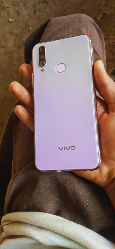 Vivo Y17 8/256