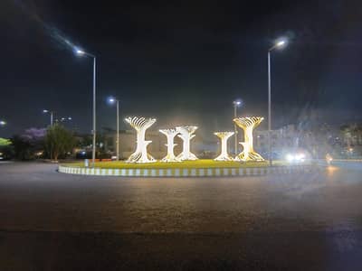 5 marla Lda approved,booking 22 lacs,2.5 years instalment