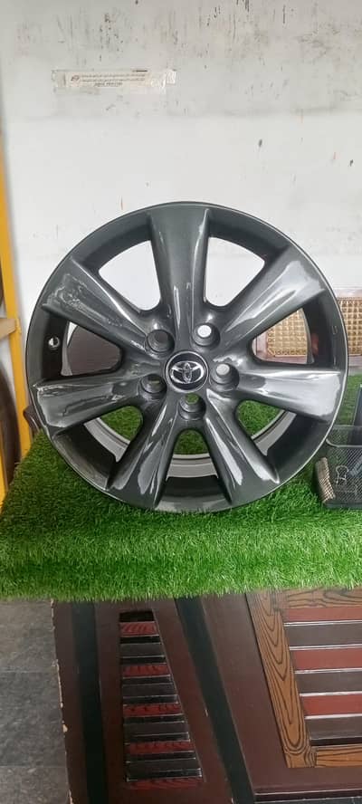 Altis genuine Rims grey clr 15inch 5nuts