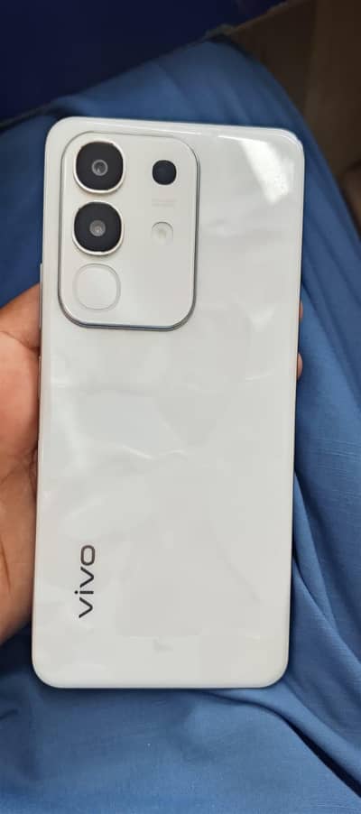 vivo Y29 8/256  Exchange  possible